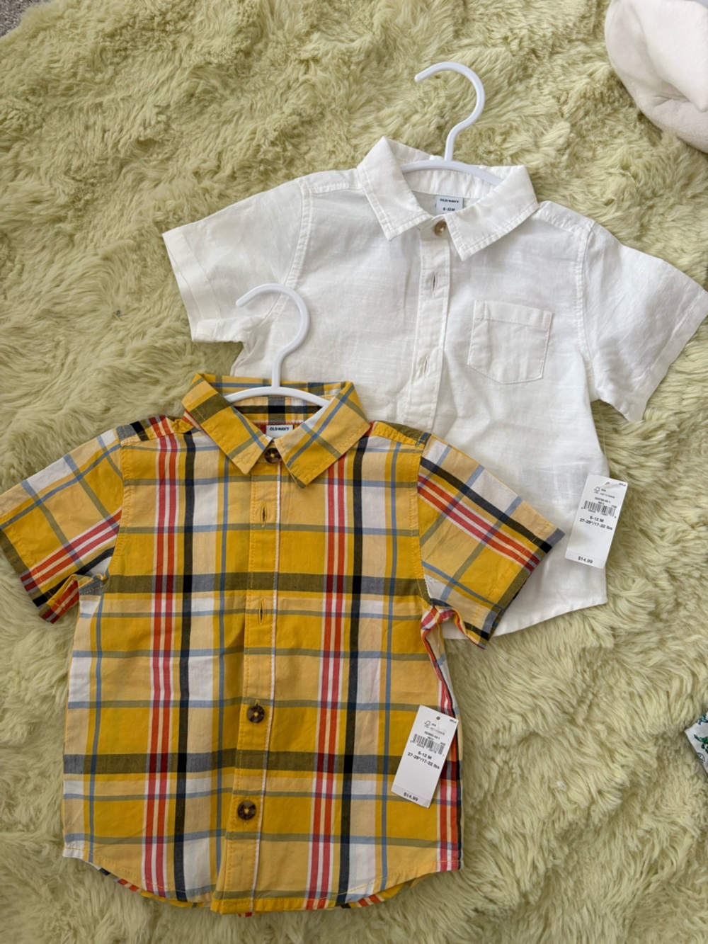Old Navy Yellow Plaid Short-Sleeve Button-Down Shirt
